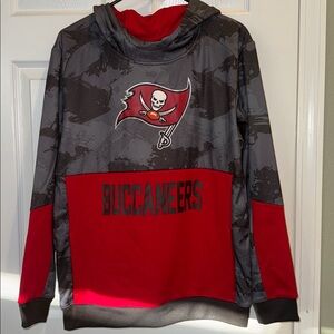 NFL Team Apparel NWT Buccaneers Gray and Red Hoodie Tampa Bay Size Boys XL